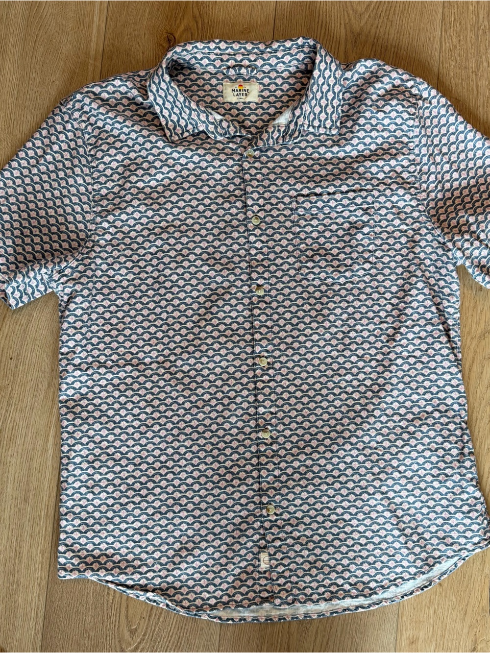 Marine Layer Short-Sleeve Button-Down in Pink & Blue Wave Print